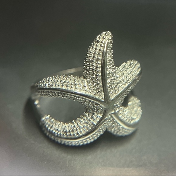 Sterling Silver 925 Starfish Ring Size 8 Textured Decorative Marine Star Fish - Picture 6 of 6